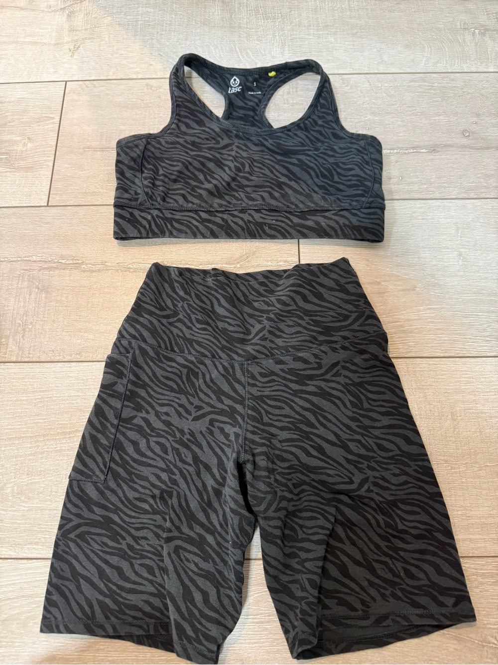 Zebra Workout Set
